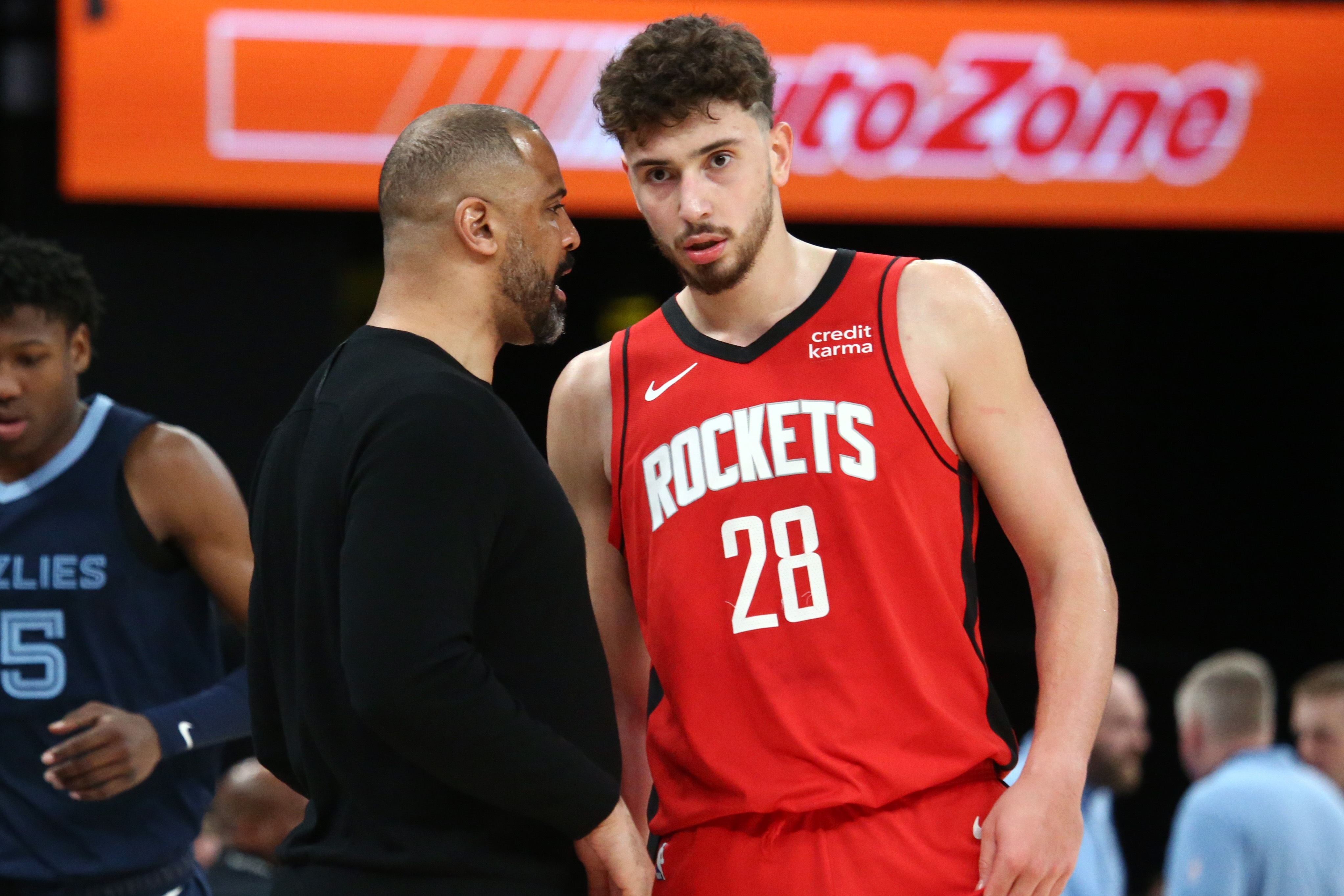 Kaiyun 平台-乌度卡：申京在欧锦赛全面发挥了各项能力 看到了他防守端的进步