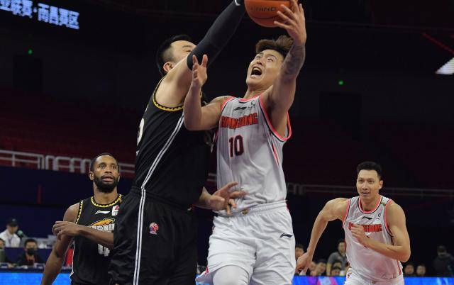 【观察】辽粤争霸见证笑与泪 两强在鏖战当中成长